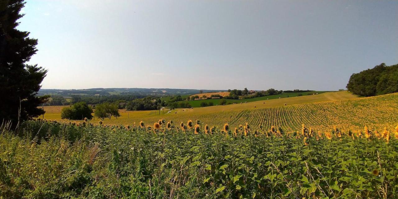 Les Gites De La Treille Montagrier Exterior foto